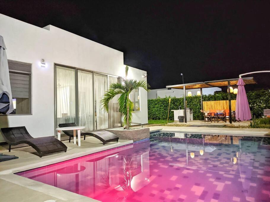 Carmen de Apicalá Casa Palma Roja Boutique , Piscina Privada 빌라 외부 사진