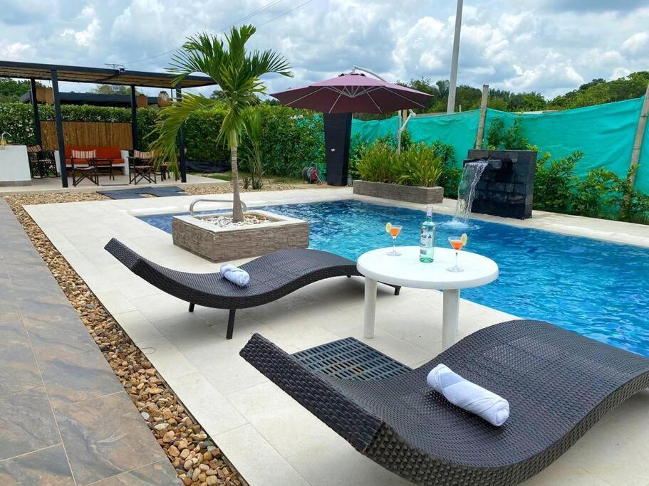 Carmen de Apicalá Casa Palma Roja Boutique , Piscina Privada 빌라 외부 사진